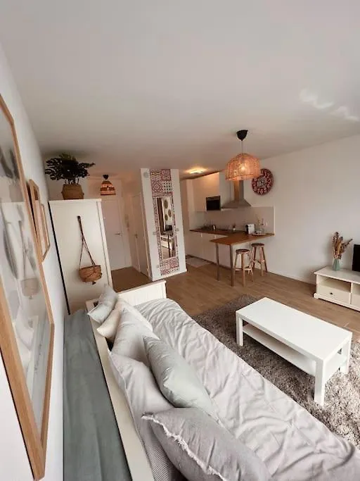 Апартаменты Flat Moderne Et Lumineux Брюссель